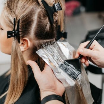 hair-colorist-man-using-painbrush-cover